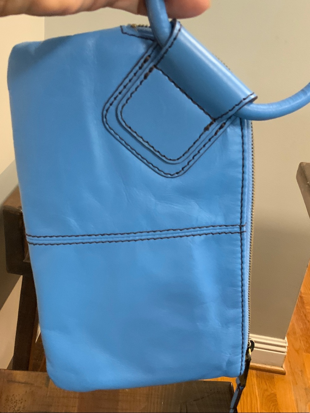 HOBO Sky Blue Leather Wristlet with Circular Handle - Picture 2 of 4